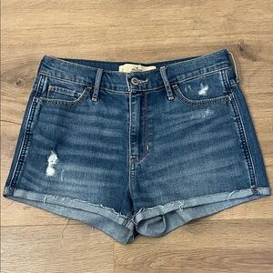 Hollister | Short denim Jean shorts 2” inseam Women’s size 5/27 stretch raw hem